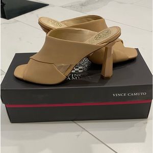 Vince Camuto , nude mules